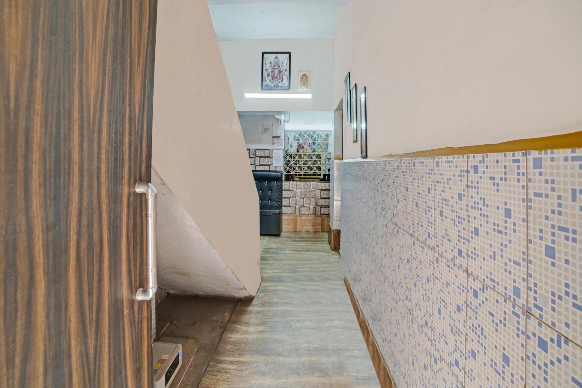 Hotel O Prakash Inn Jamshedpur Buitenkant foto